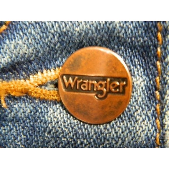 Wrangler ICONS Women's Blue Denim Jacket 124WJ Size Small - Picture 10 of 16